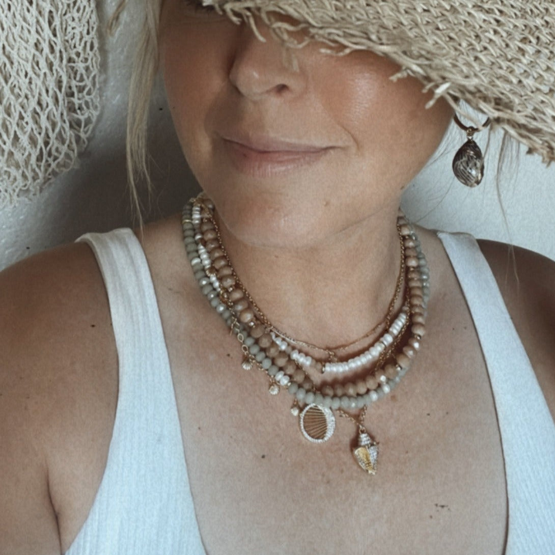 Oyster Necklace :: 14k Gold Filled