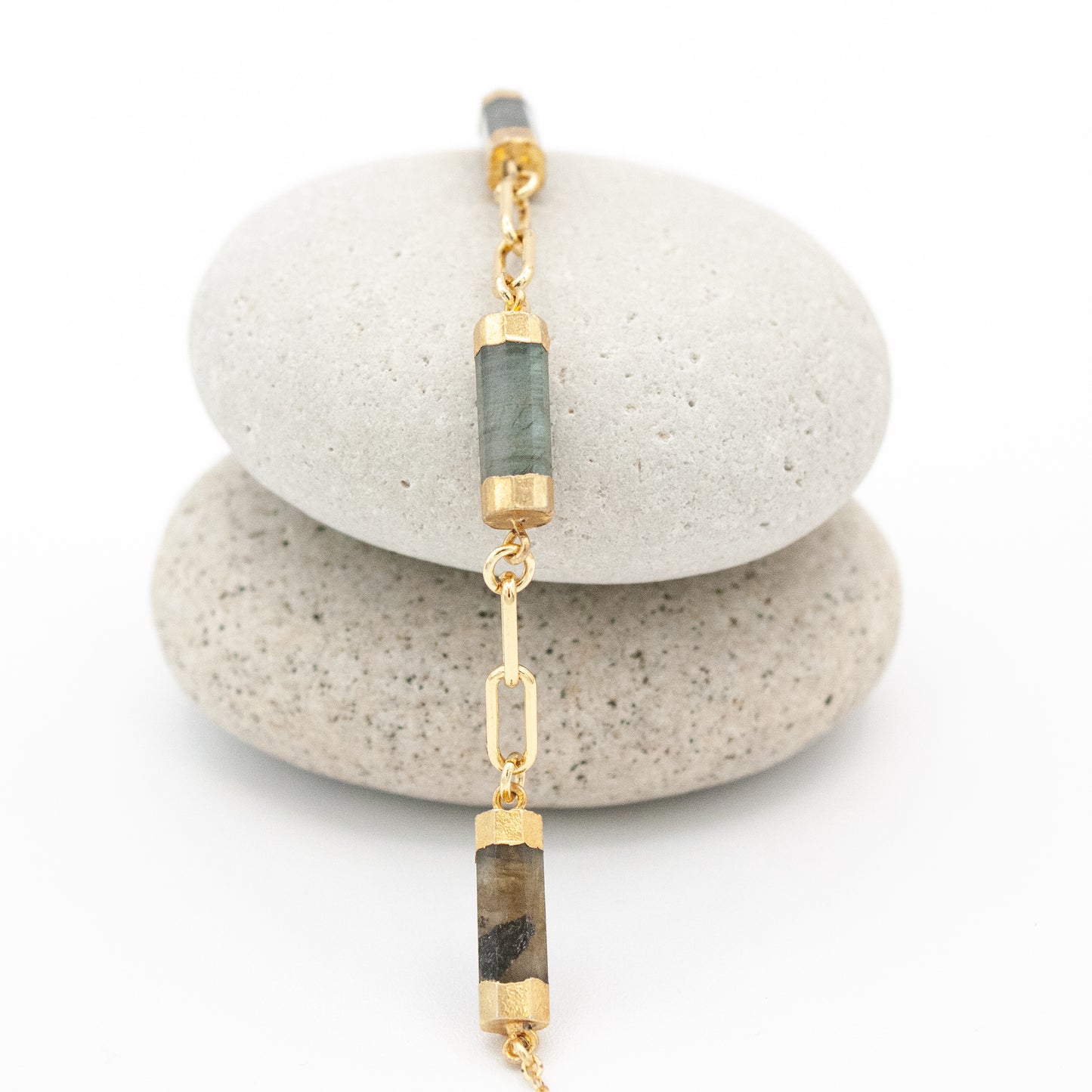 Flotilla Labradorite Necklace :: 14k Gold Filled
