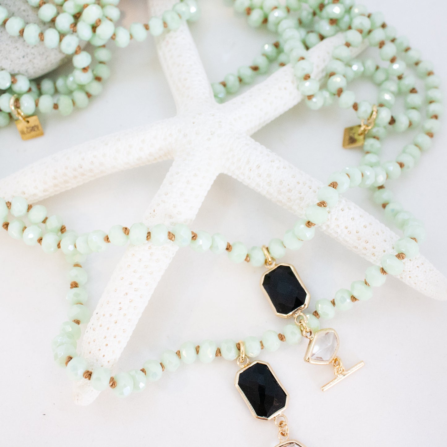 Spa Day Necklace :: Pearlized Mint