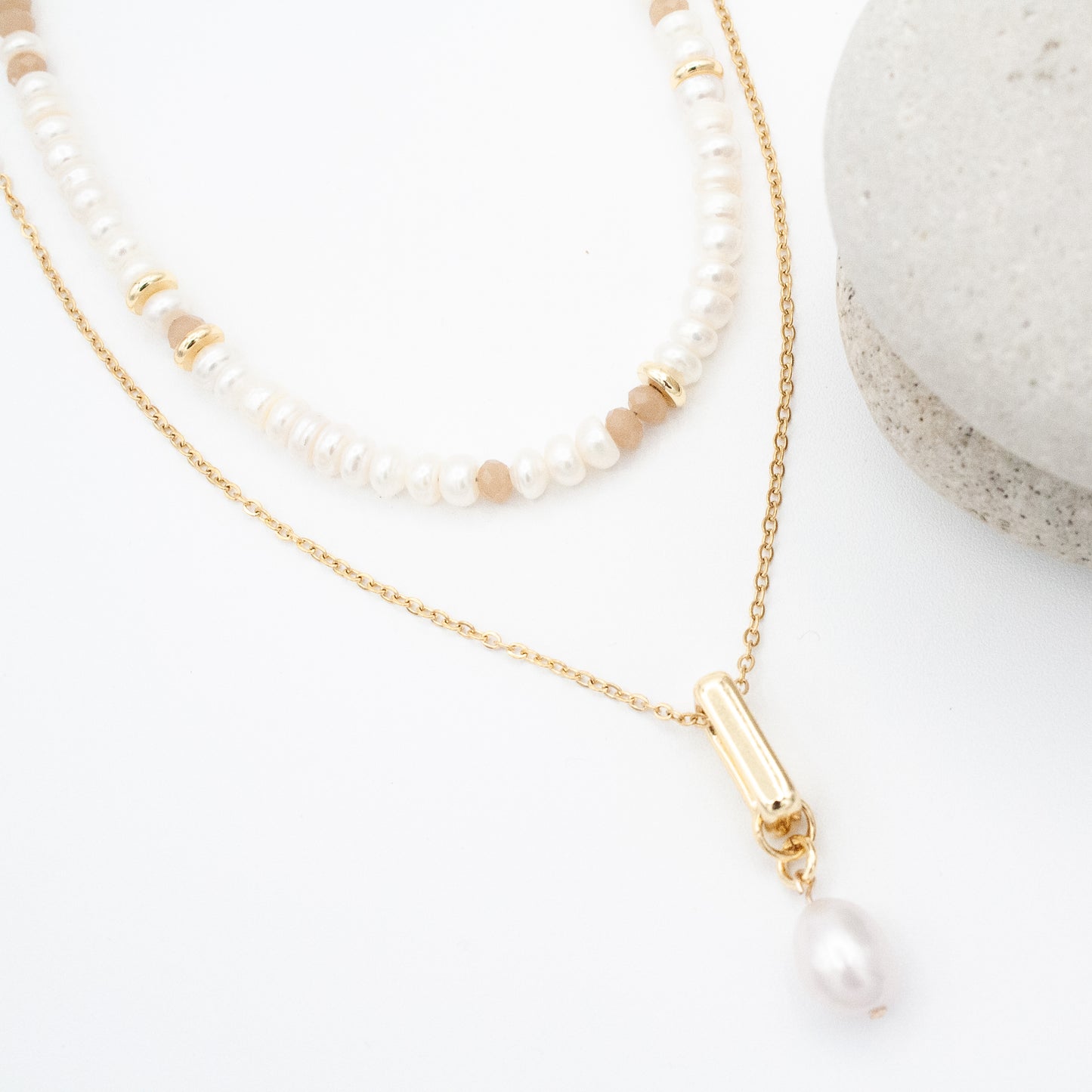 Pearl Moment Necklace :: 14k Gold Filled