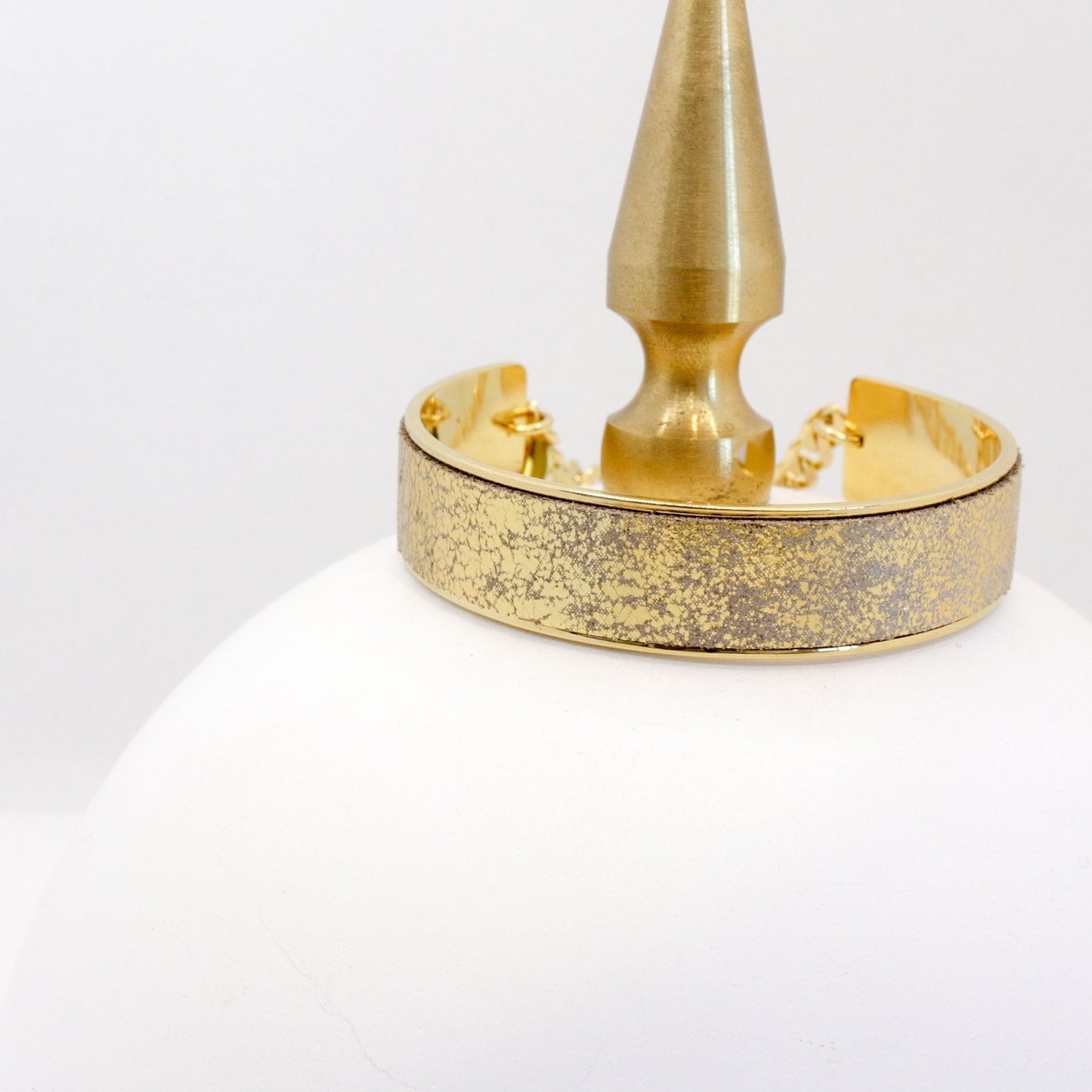 Bijoux Leather & Chain Cuff Bracelet : Metallic