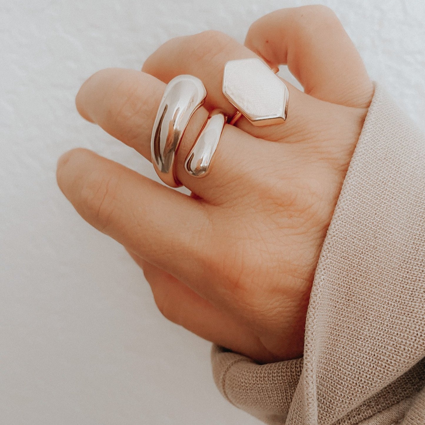 Sloane Ring