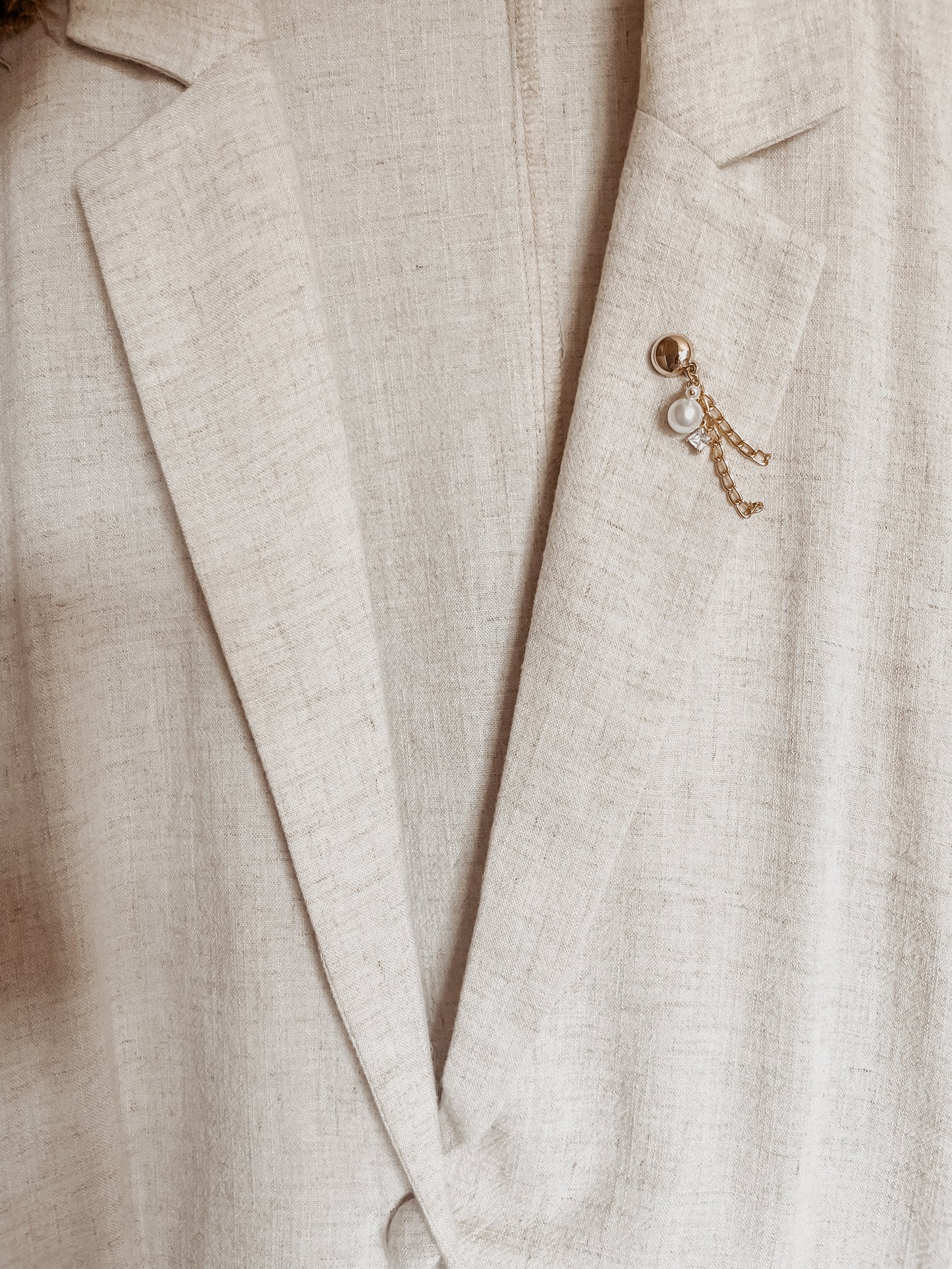 Tailor Chains - Magnetic Hem :: The Lissa