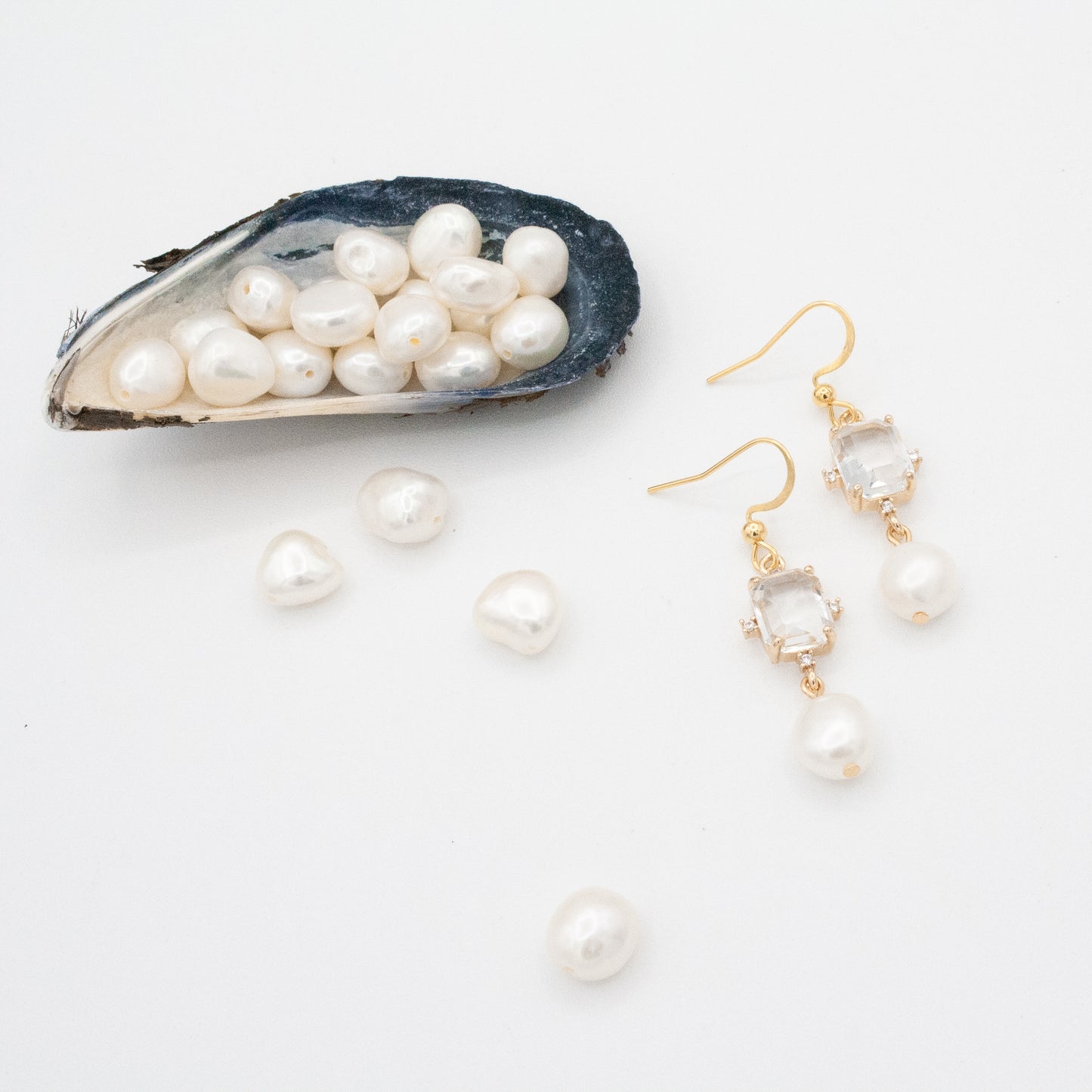 The Vow Pearl Earring